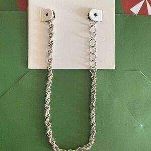 Stylish Silver Twisted Chain bracelet